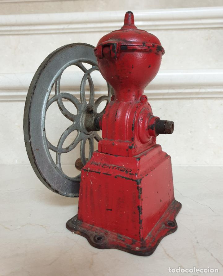 Antig&uuml;edades: MUY BONITO MOLINILLO DE CAFE COMPLETO,MARCA ORIGINAL - Foto 4