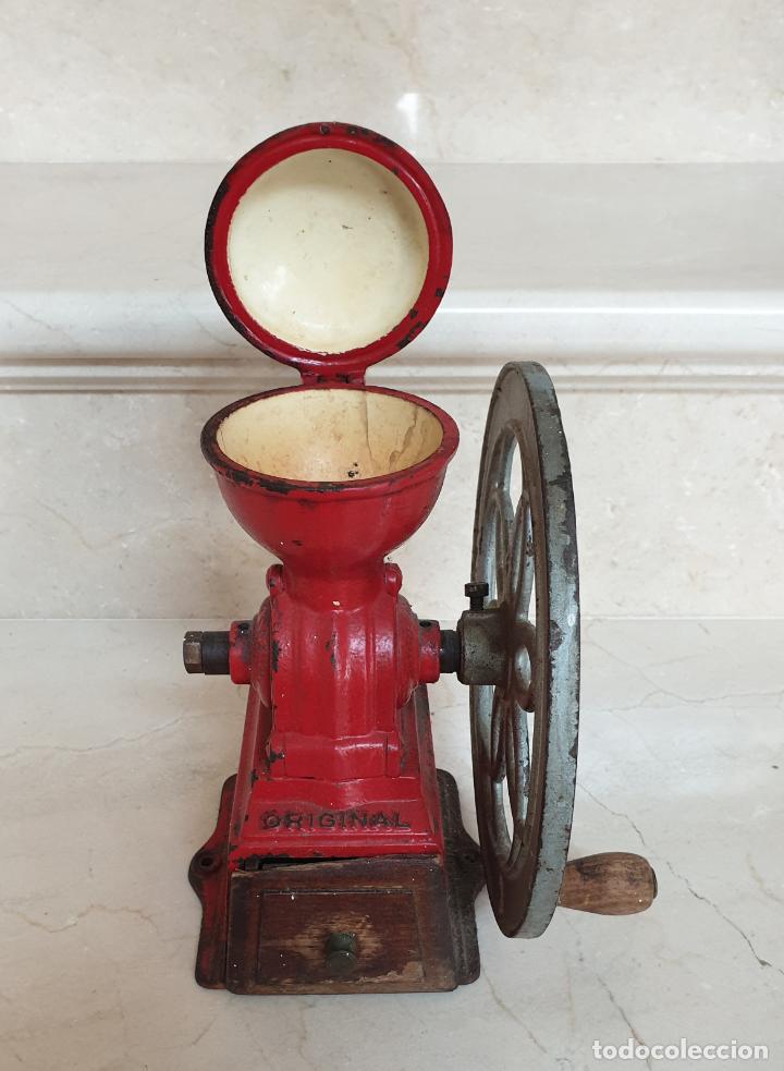 Antig&uuml;edades: MUY BONITO MOLINILLO DE CAFE COMPLETO,MARCA ORIGINAL - Foto 6