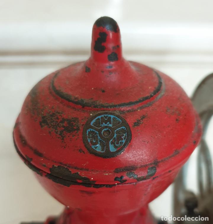 Antig&uuml;edades: MUY BONITO MOLINILLO DE CAFE COMPLETO,MARCA ORIGINAL - Foto 8