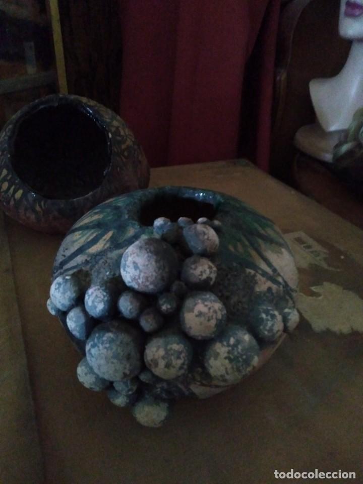 Antiquit&auml;ten: Cuenco de barro pintado y decorado artesan&iacute;a medida 13 X 16 cm.