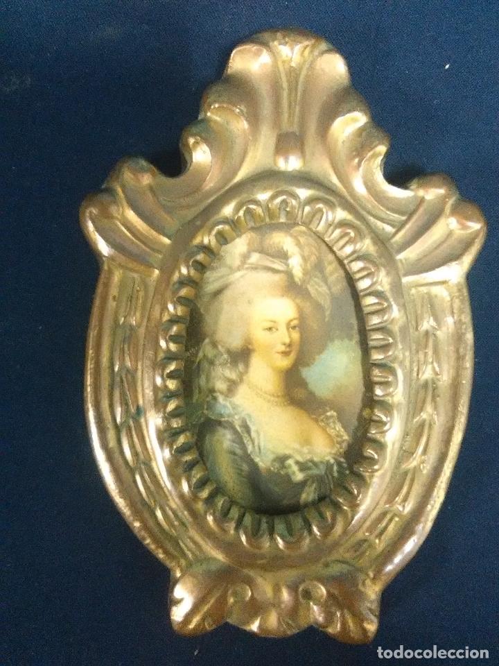 Antig&uuml;edades: PEQUE&Ntilde;O MARCO DE BRONCE DORADO - Foto 2