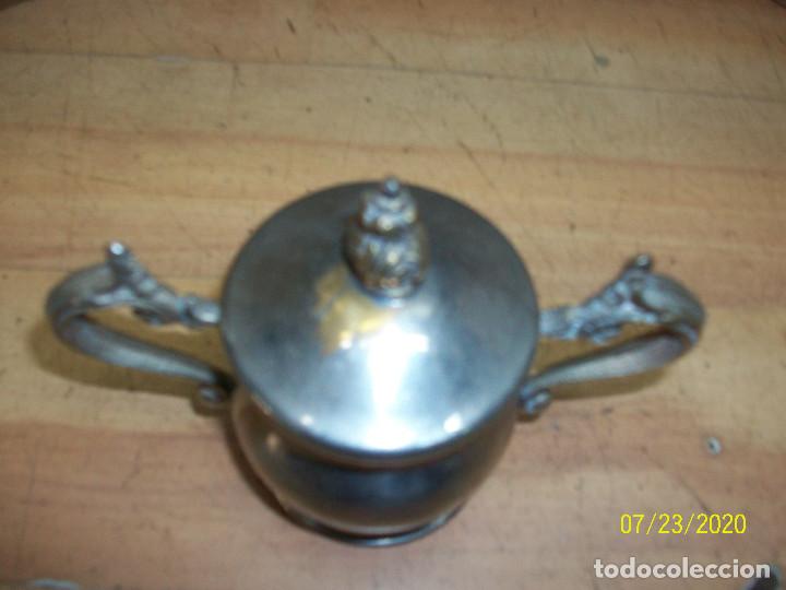 Antig&uuml;edades: ANTIGUA AZUCARERA DE METAL - Foto 2