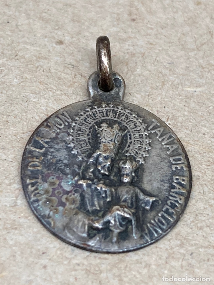Antig&uuml;edades: Medalla de plata religiosa - Foto 1