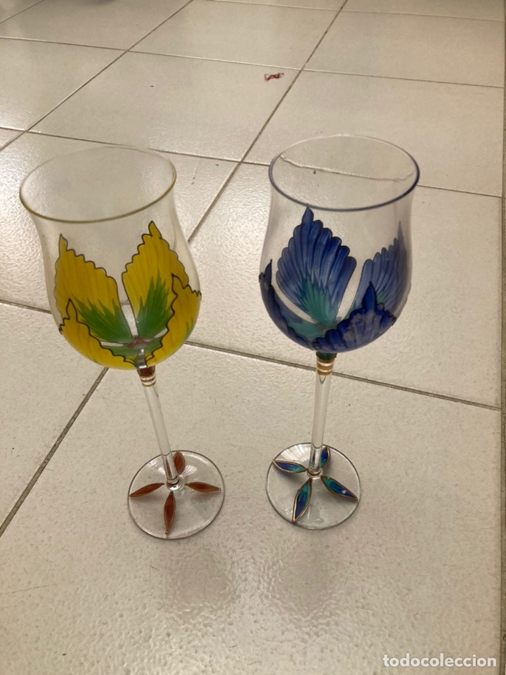 Antig&uuml;edades: 2 copas &uacute;nicas Murano de cristal decorado a mano