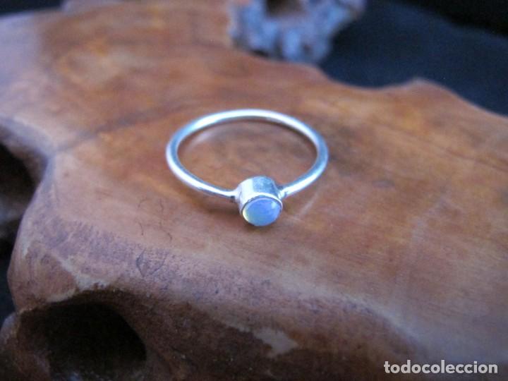 Antig&uuml;edades: ANILLO REALIZADO EN PLATA - Foto 2