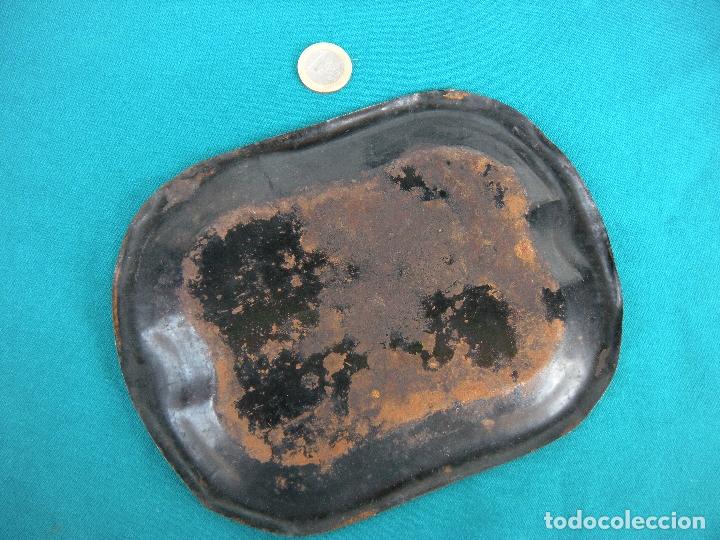 Antig&uuml;edades: BANDEJA ISABELINA DE CHAPA - Foto 2