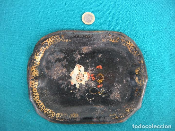 Antig&uuml;edades: BANDEJA ISABELINA DE CHAPA - Foto 3