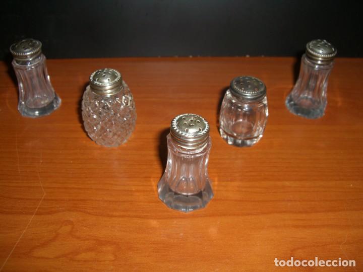 Antig&uuml;edades: LOTE SALERITOS CRISTAL Y PLATA - Foto 1