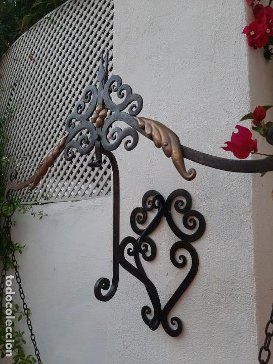 Antig&uuml;edades: Macetero balanza de hierro forjado - Foto 2