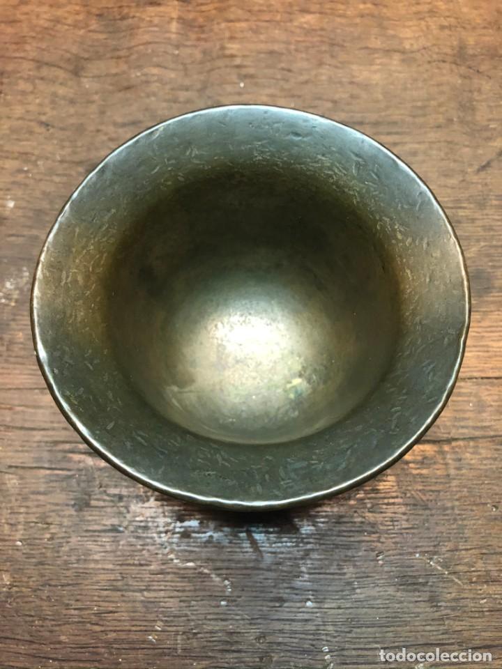 Antig&uuml;edades: Almirez de bronce - Foto 3