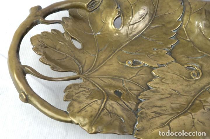 Antig&uuml;edades: Centro en bronce dorado - Foto 4