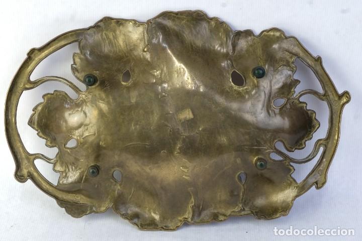 Antig&uuml;edades: Centro en bronce dorado - Foto 6