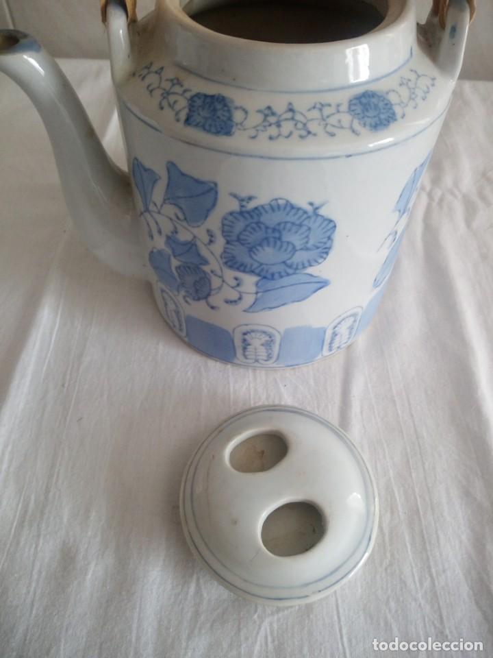 Antig&uuml;edades: Original tetera de porcelana china. - Foto 4