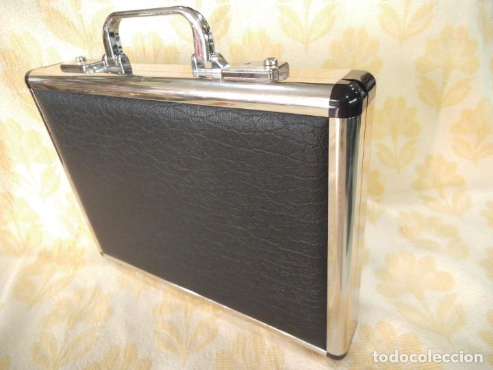 Antig&uuml;edades: MALET&Iacute;N ALUMINIO -PLATEADO- - Foto 2