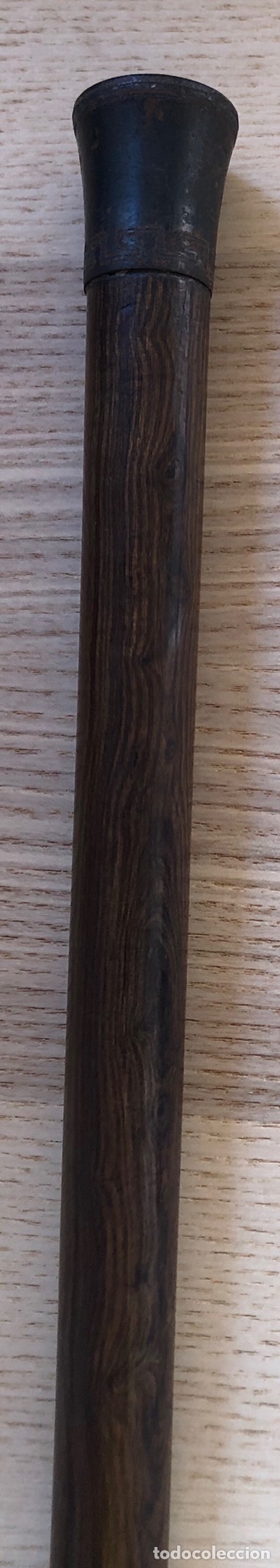 Antigüedades: Antigua Baston, con empuñadura en hierro, y vara de madera noble. Pps. S.XX. - Foto 5 - 213470000