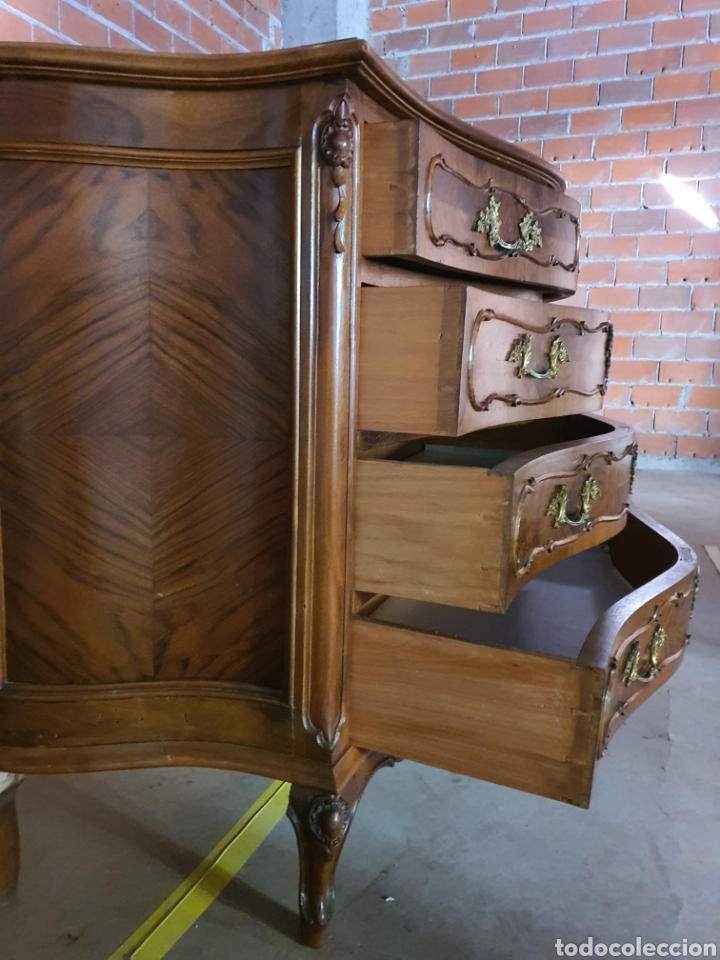 Antig&uuml;edades: Espl&eacute;ndida c&oacute;moda - Foto 3