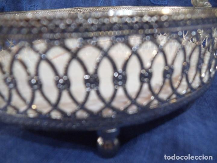 Antig&uuml;edades: BANDEJA MULTI-USOS (plateada-asas-patas) - Foto 3