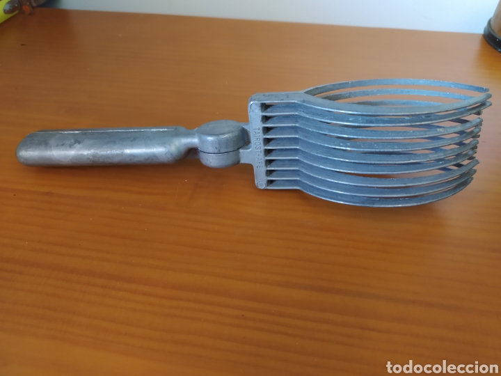 Antig&uuml;edades: Fileteador de carne de aluminio - Foto 2