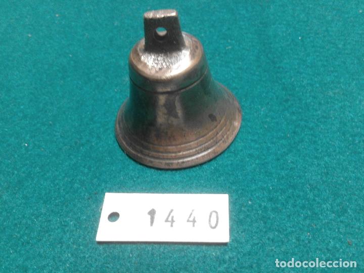Antig&uuml;edades: ANTIGUA CAMPANILLA DE BRONCE - Foto 1