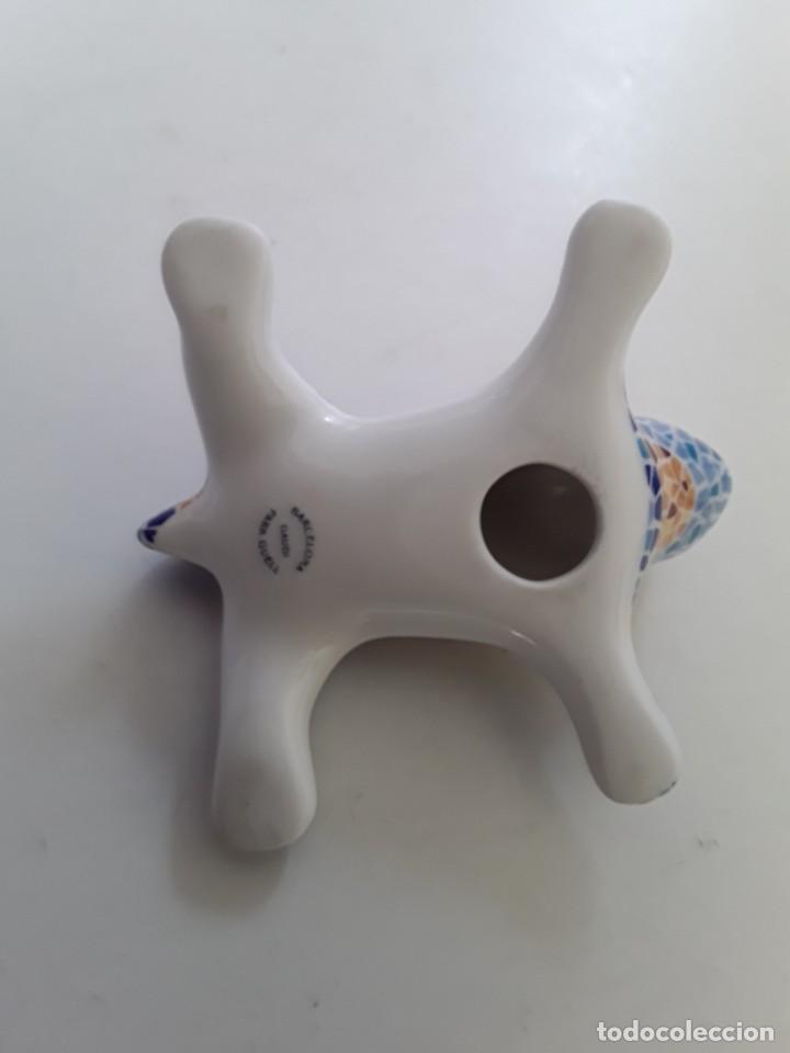 Antig&uuml;edades: SALAMANDRA EN PORCELANA PARQUE GUELL, GAUDI - Foto 12