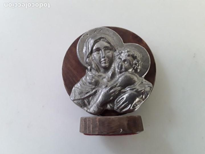 Antig&uuml;edades: VIRGEN EN METAL ESTA&Ntilde;O Y MADERA - Foto 1