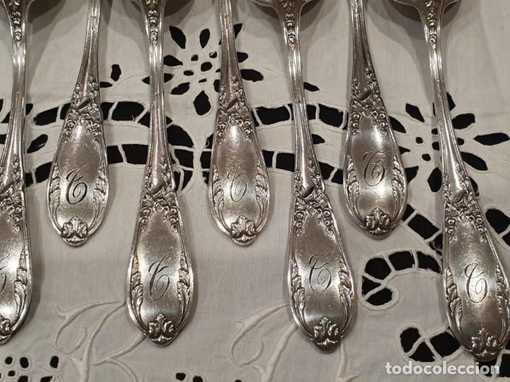 Antig&uuml;edades: 11 cucharas soperas grabadas con la inicial C. - Foto 4