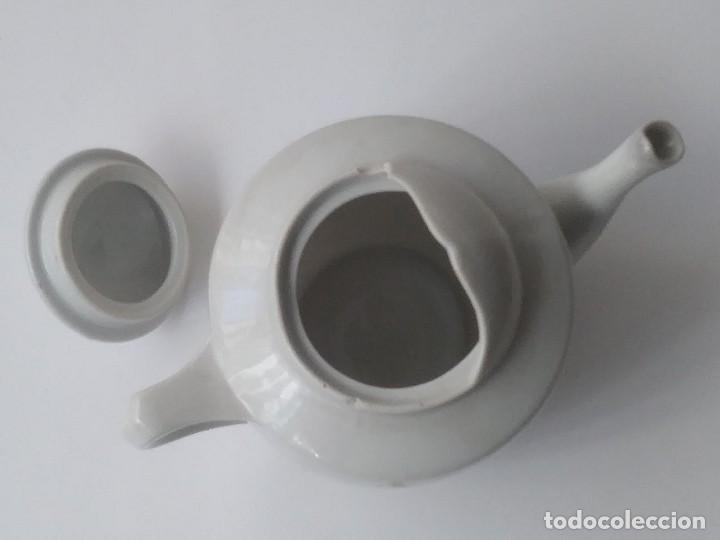 Antig&uuml;edades: tetera de porcelana - Foto 3