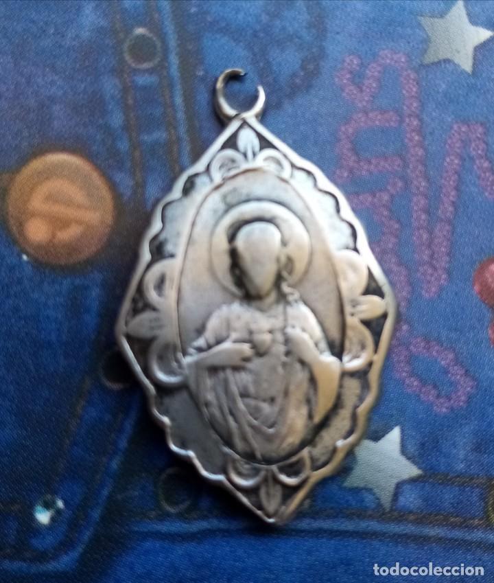 Antig&uuml;edades: Medalla Nuestra Se&ntilde;ora de la Salud y Jes&uacute;s - Foto 2