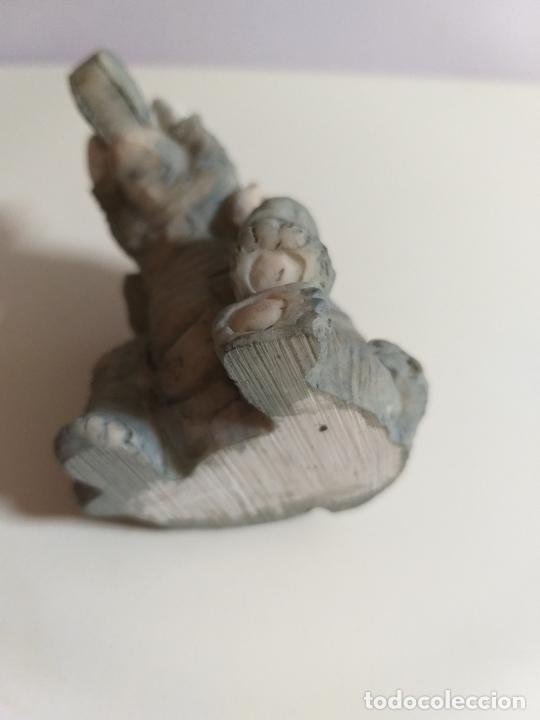 Antigüedades: Pequeña Figura de elefante. gris y rosa - Foto 7 - 214112023