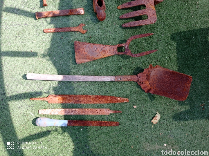 Antig&uuml;edades: Gran lote herramientas de campo - Foto 3