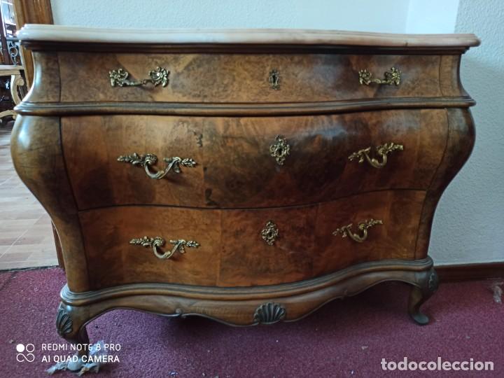 Antig&uuml;edades: C&oacute;moda antigua con base de m&aacute;rmol - Foto 1