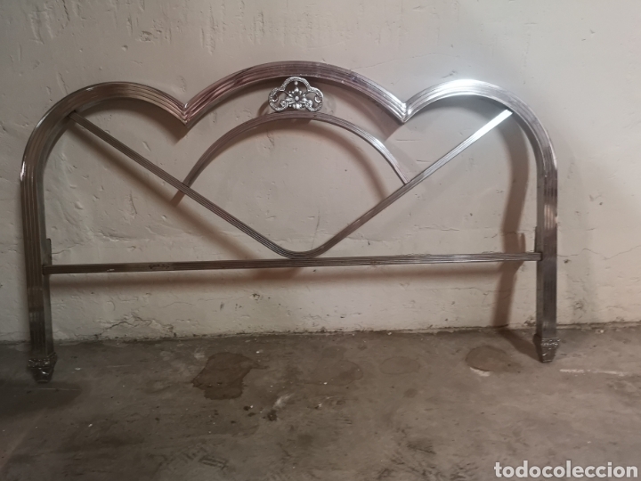 Antig&uuml;edades: Pie de cama para cama de 90 cm - Foto 1