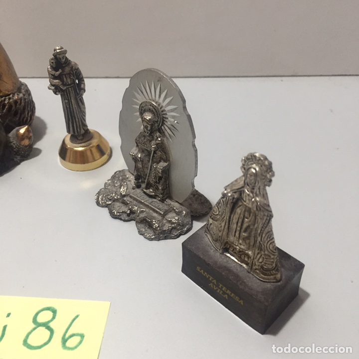 Antig&uuml;edades: Lote de figuras religiosas - Foto 2
