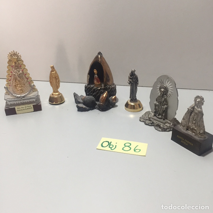 Antig&uuml;edades: Lote de figuras religiosas - Foto 1