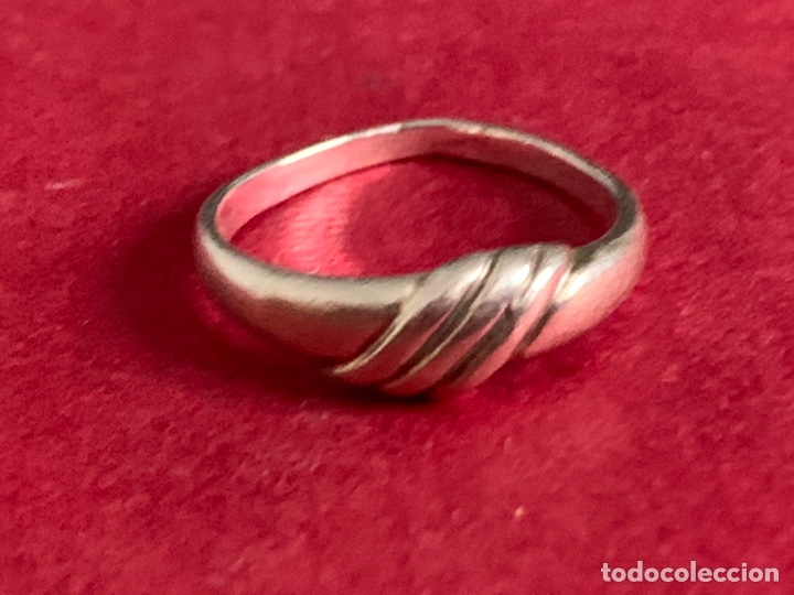 Antig&uuml;edades: Anillo en plata de Ley. Plata contrastada - Foto 4