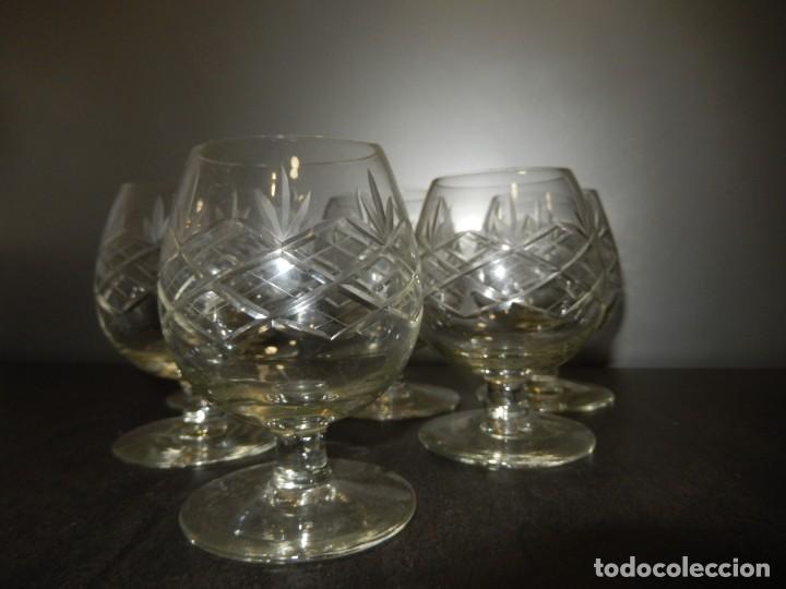 Antig&uuml;edades: 6 copas de licor talladas - Foto 1
