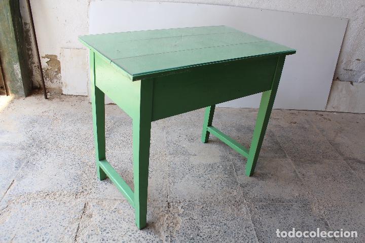 Antig&uuml;edades: mesa antigua repintada - Foto 8