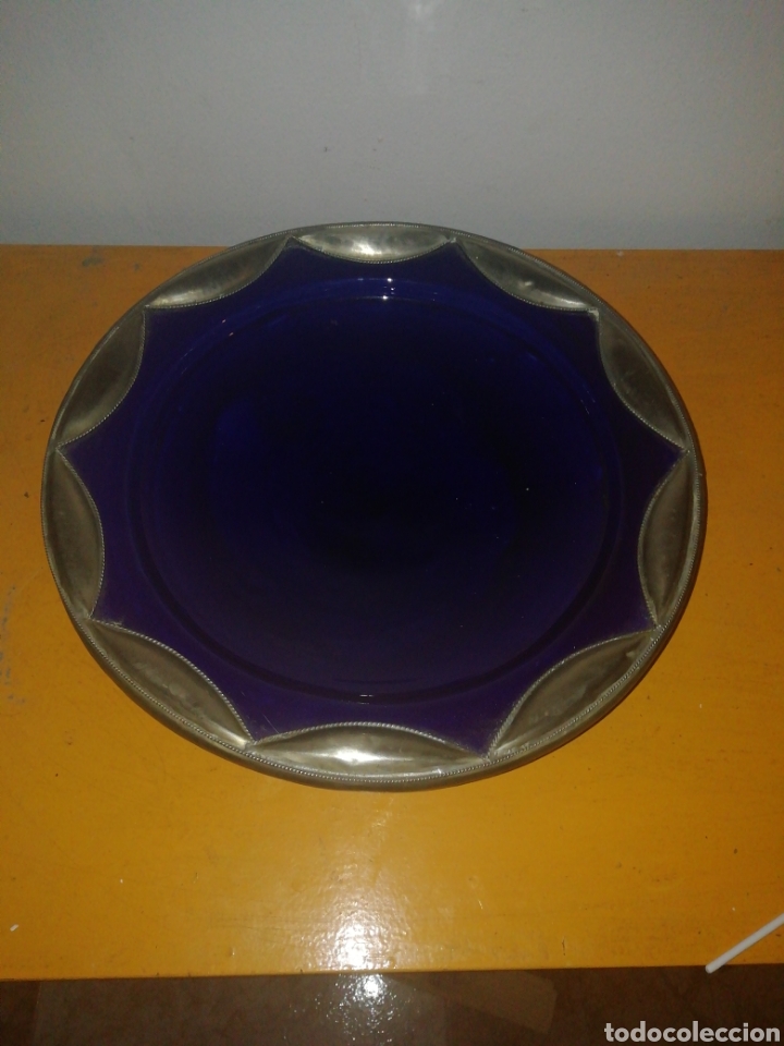 Antig&uuml;edades: Plato de ceramica con base de plata - Foto 1