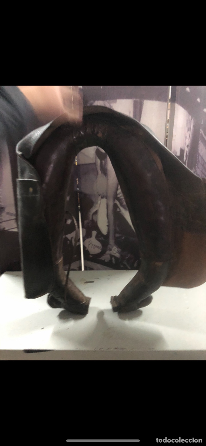 Antig&uuml;edades: Colleron caballeria - Foto 2