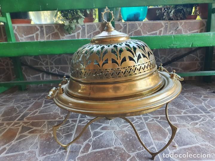 Antig&uuml;edades: Antiguo brasero de laton - Foto 1