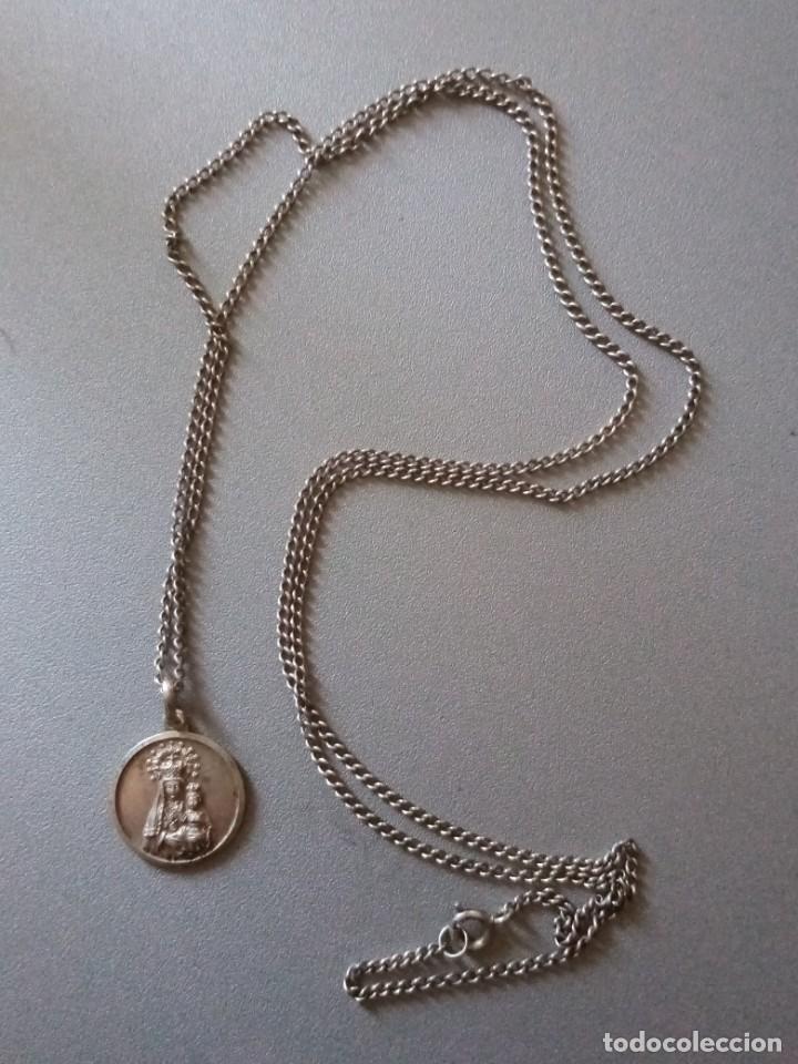 Antig&uuml;edades: Medalla Virgen y Ni&ntilde;o - Foto 2