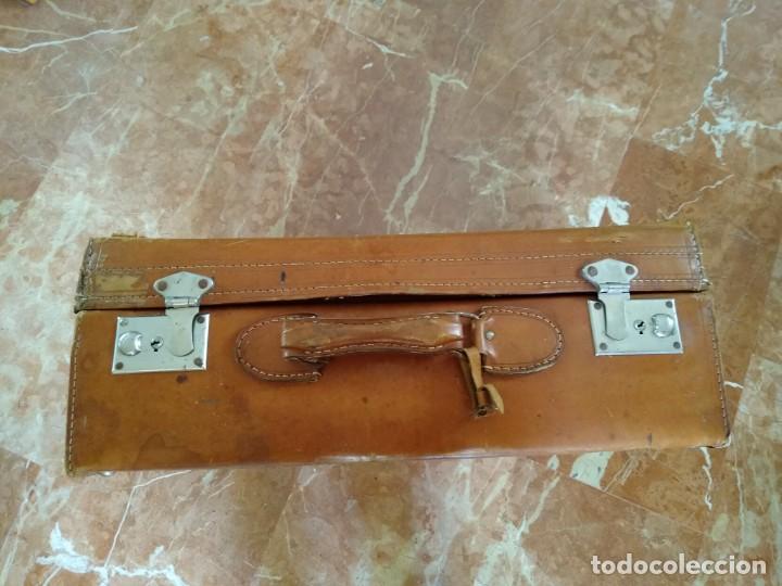 Antig&uuml;edades: Antigua maleta de cuero - Foto 1