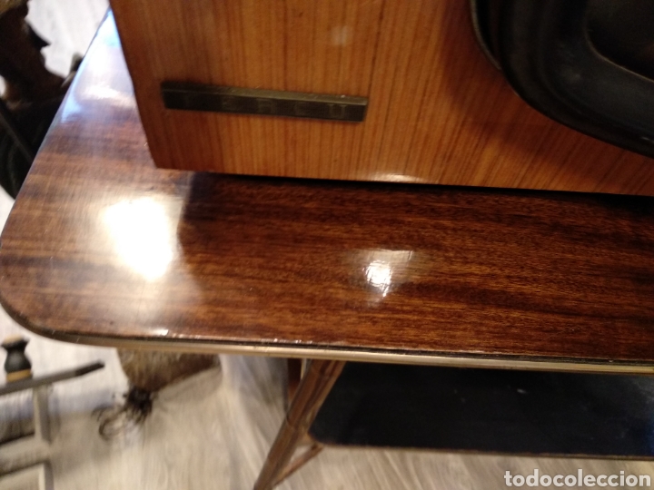 Antig&uuml;edades: Mesa televisor imitaci&oacute;n bambu - Foto 8