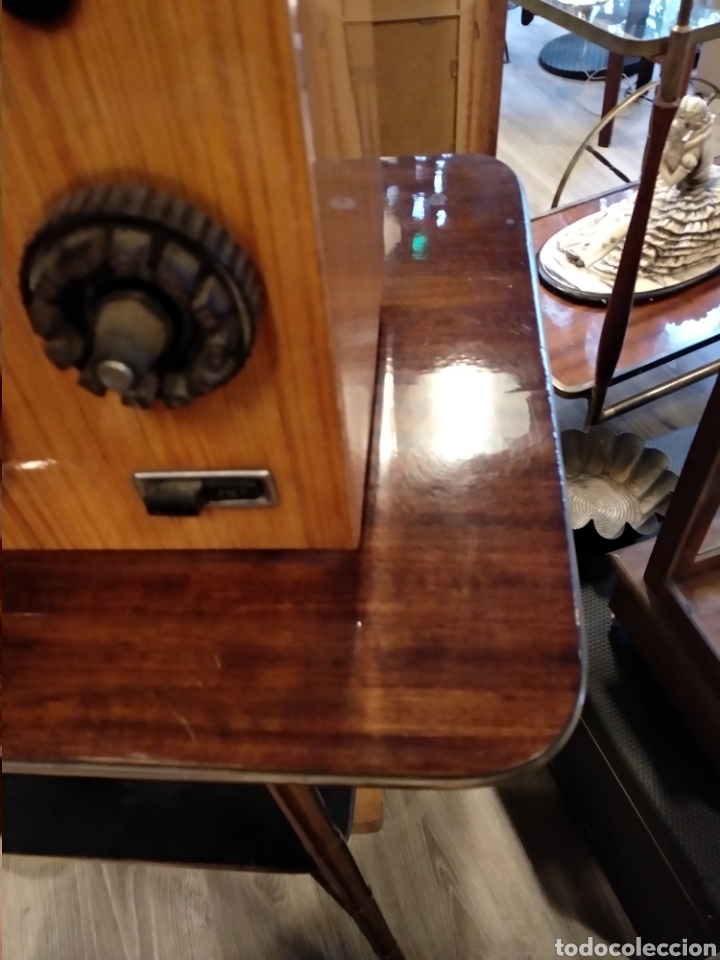 Antig&uuml;edades: Mesa televisor imitaci&oacute;n bambu - Foto 9