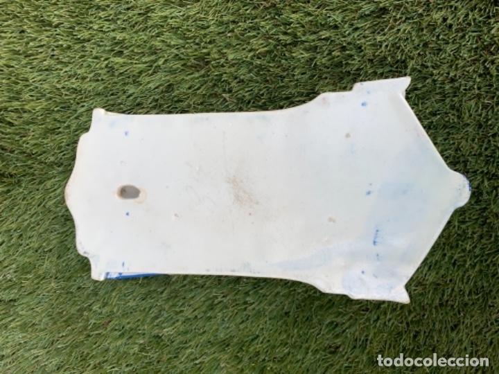 Antig&uuml;edades: Benditera ceramica - Foto 8