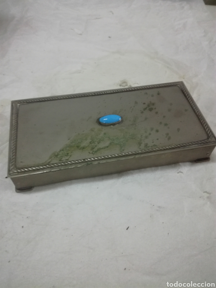 Antig&uuml;edades: Tabaquera plateada e interior en madera - Foto 1