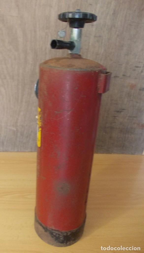 Antig&uuml;edades: Extintor &rdquo; Orfeo&rdquo; Areu Feu S.A d&eacute;cada 1970 - Foto 7