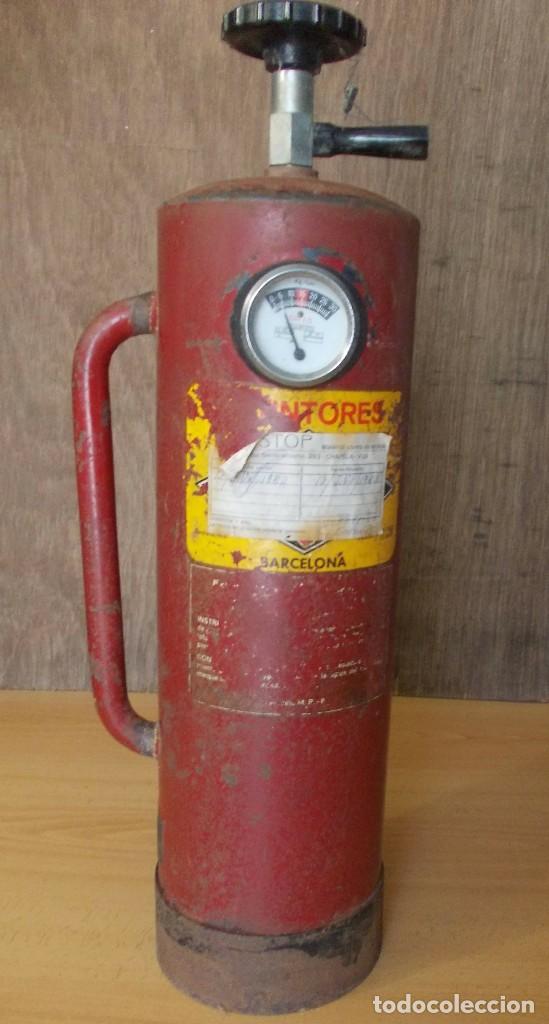 Antig&uuml;edades: Extintor &rdquo; Orfeo&rdquo; Areu Feu S.A d&eacute;cada 1970 - Foto 8