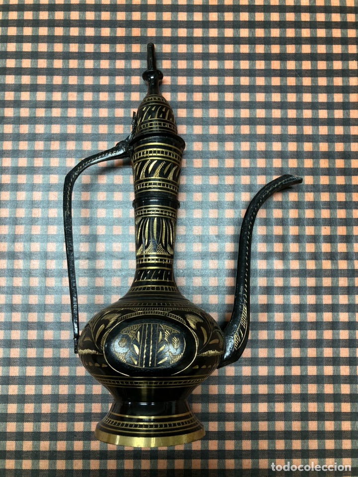 Antig&uuml;edades: Tetera india de bronce - Foto 2