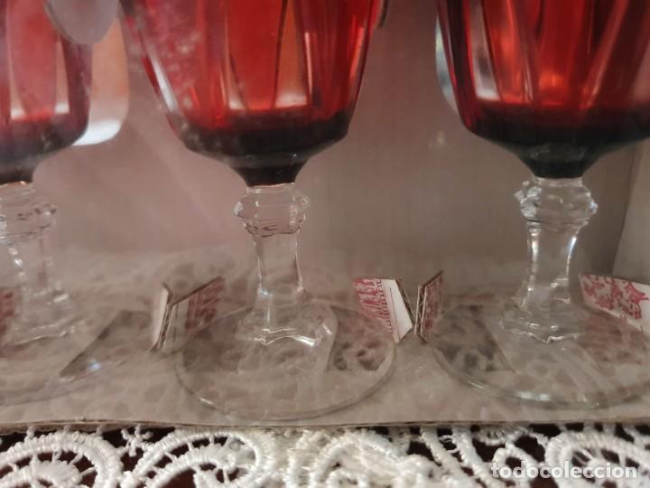 Antig&uuml;edades: Antiguo juego de copas de licor luminarc - Foto 2